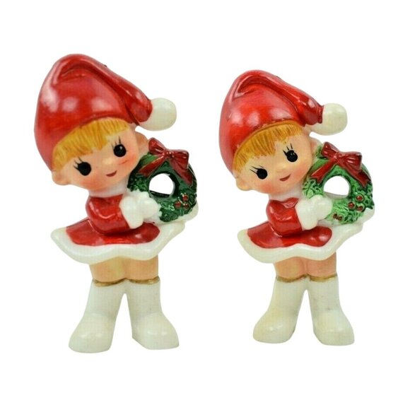 Vintage Kitschy Christmas Elves with Wreaths 4.5 inch Celluloid Figurines (Pair) - Picture 1 of 6